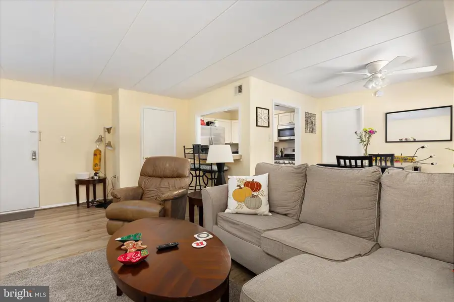 125-i Clubhouse Dr Sw #1, Leesburg, VA 20175 - Image #3