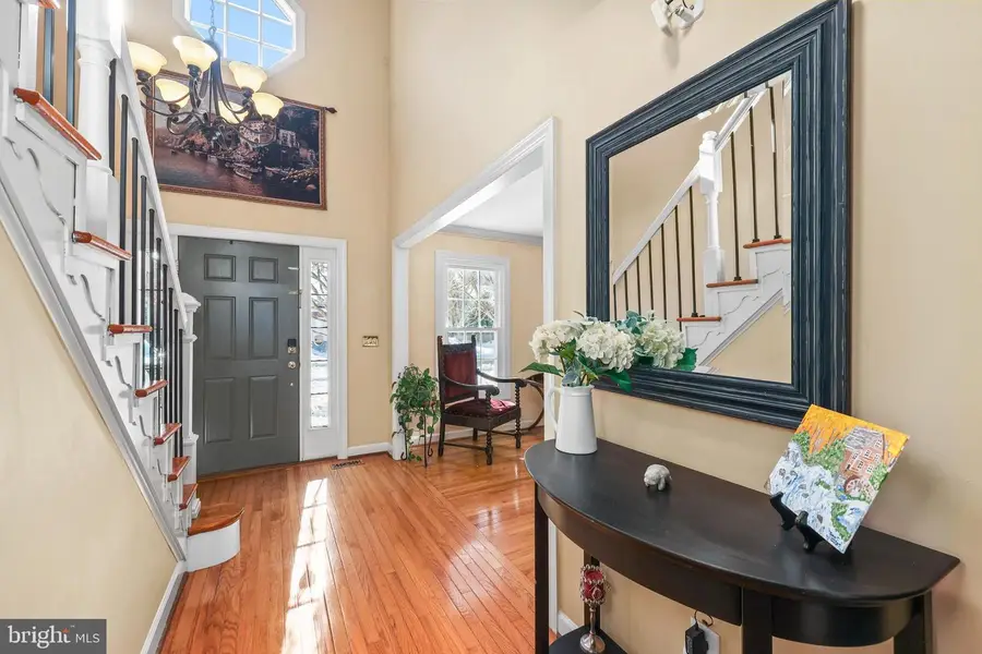 20803 Blossom Landing Way, Sterling, VA 20165 - Image #2