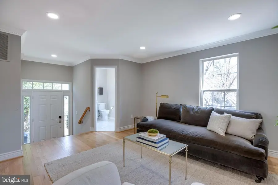 17337 Legacy Ter, Round Hill, VA 20141 - #2