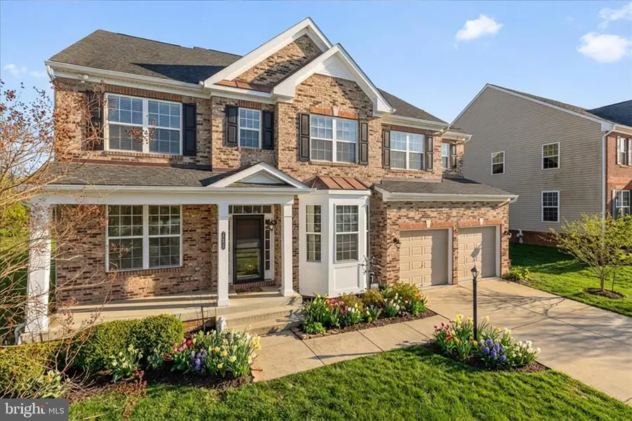 22800 Calderwood Ln, Brambleton, VA 20148 - Image #3