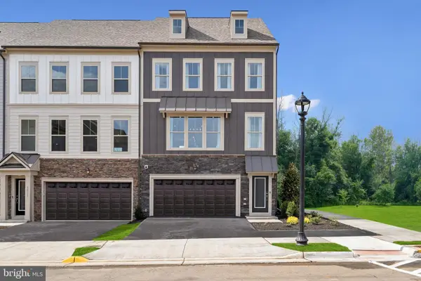 207 Chianti Ter Se, LEESBURG, VA 20175