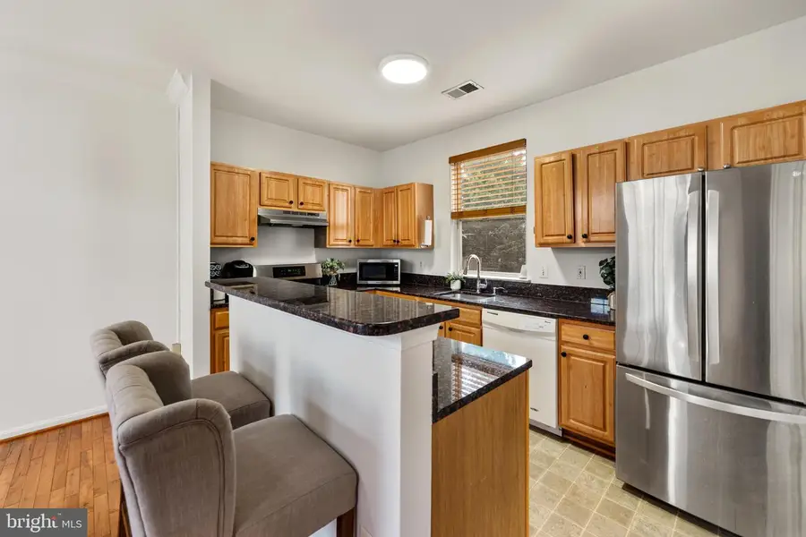 21781 Findon Ct, Ashburn, VA 20147 - #3