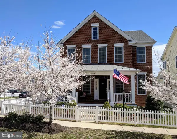 25237 Easterwood Ln, CHANTILLY, VA 20152