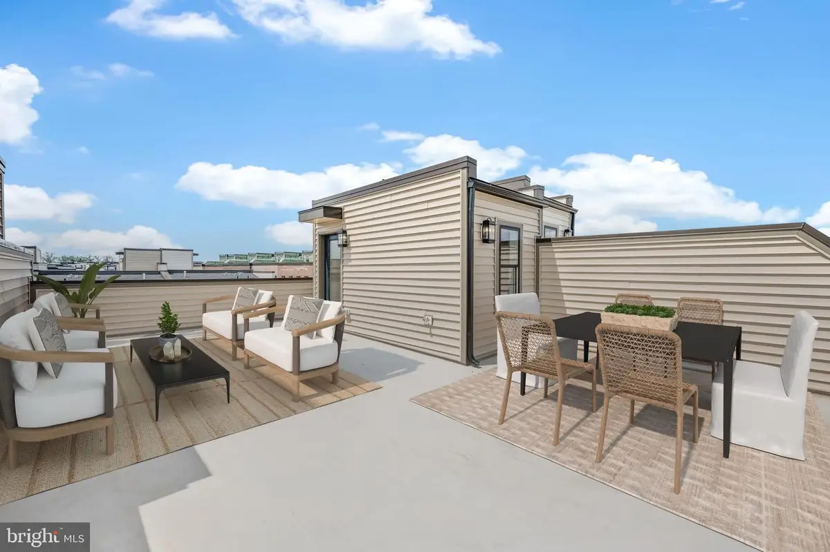 22129 Little Mount Ter, Ashburn, VA 20148 - #1