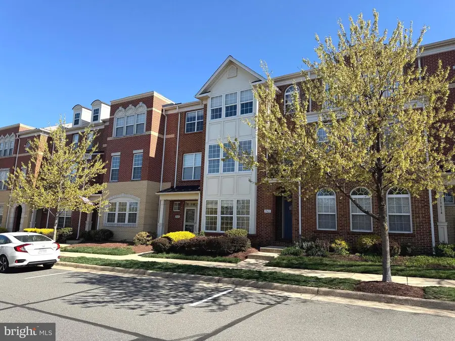 19410 Front St, Leesburg, VA 20176 - #3