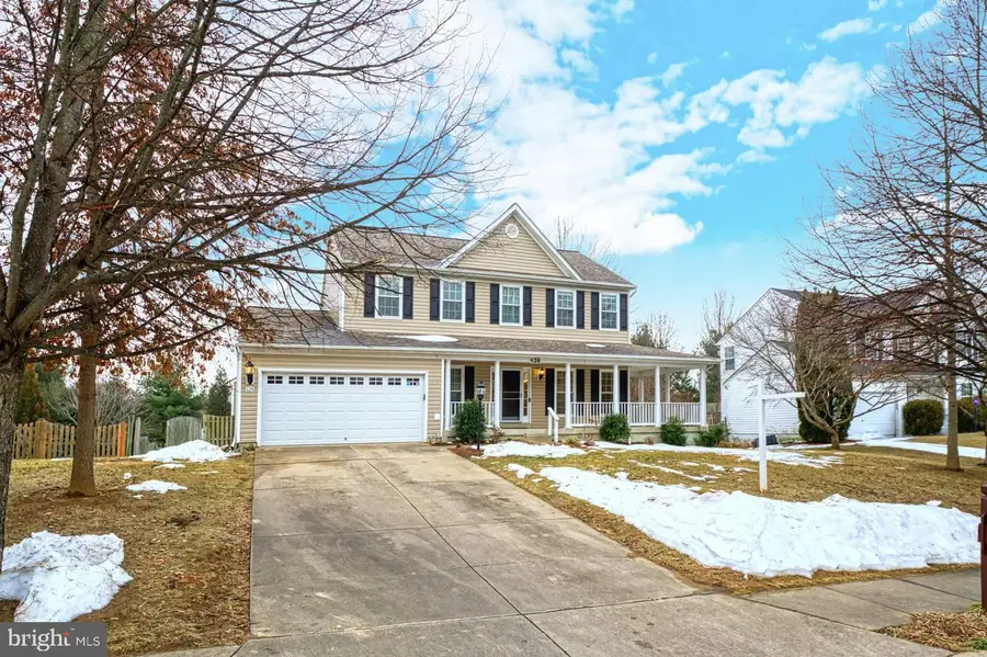 628 Wintergreen Dr, Purcellville, VA 20132 - #2