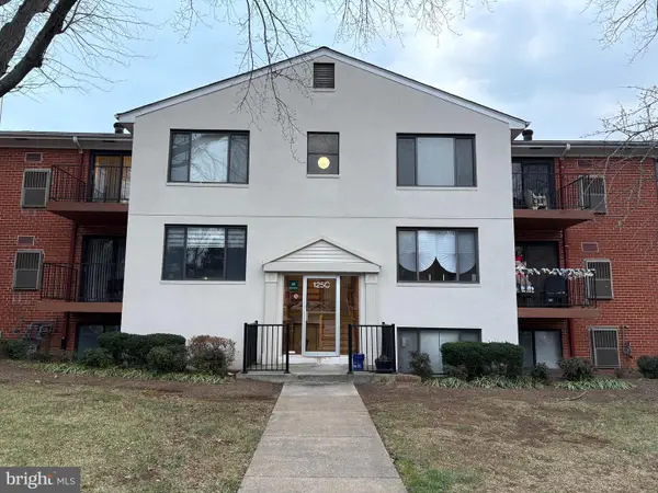 125-c Clubhouse Dr Sw #10, LEESBURG, VA 20175