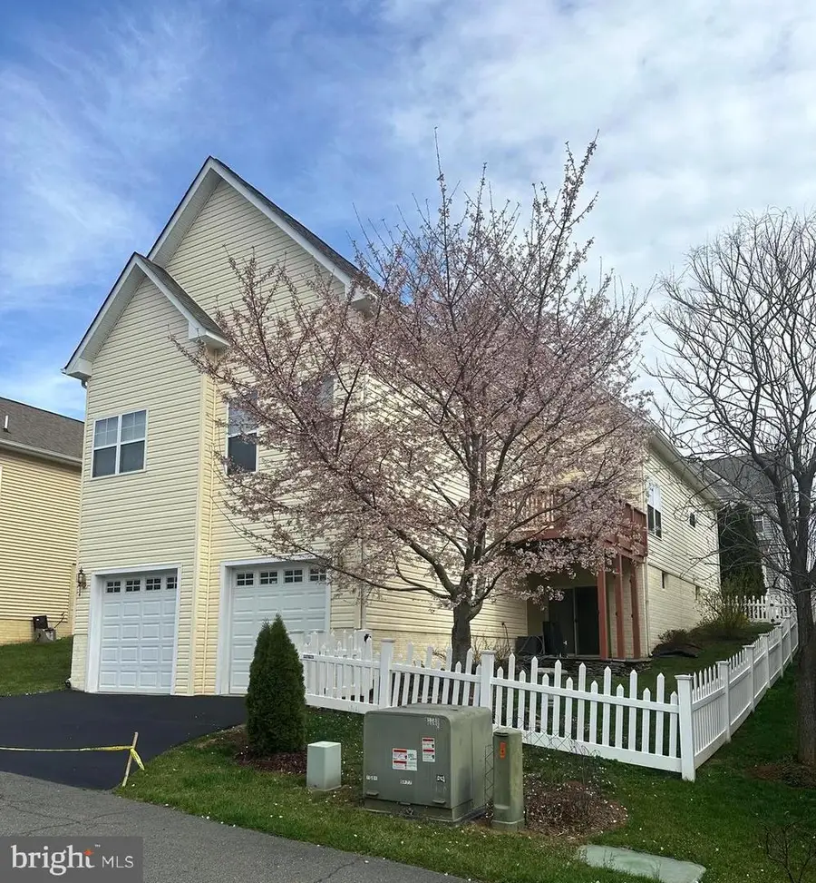 17446 Lethridge Cir, Round Hill, VA 20141 - #2