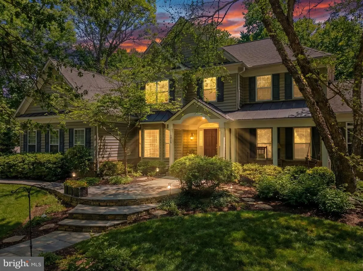 19719 Lovella Country Ct, Purcellville, VA 20132 - #1