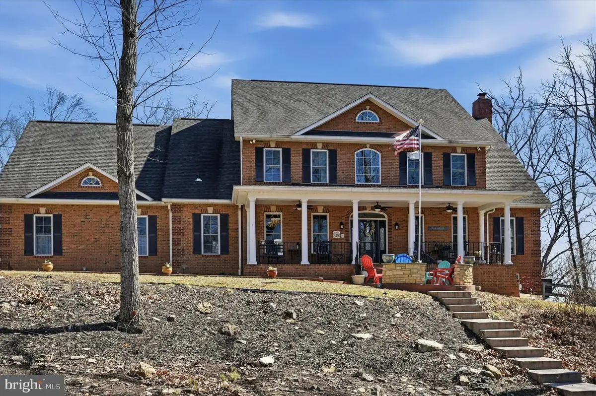 520 Clagett St Sw, Leesburg, VA 20175 - #1