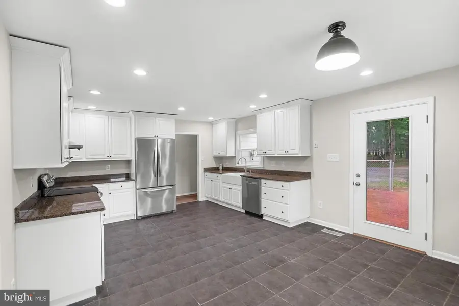 43118 Evans Pond Rd, Leesburg, VA 20176 - #2