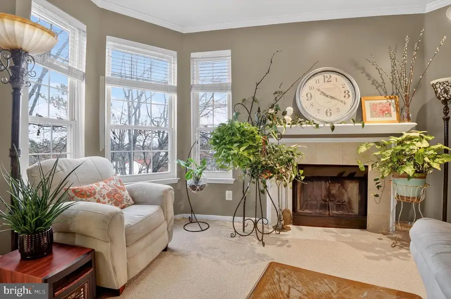 678 Gateway Dr Se #912, Leesburg, VA 20175 - #2