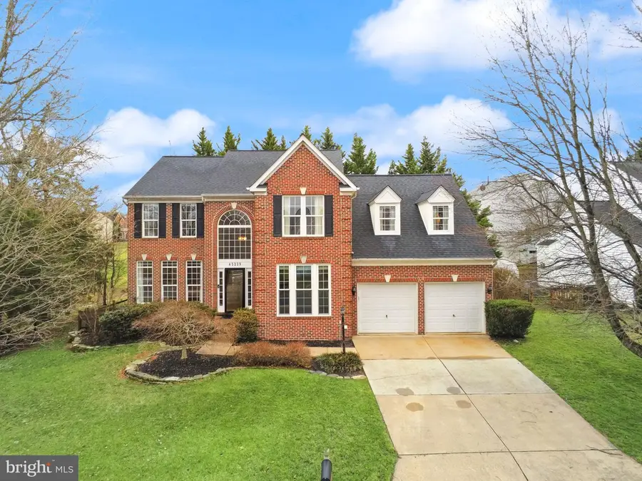 43229 Cavell Ct, Leesburg, VA 20176 - #2