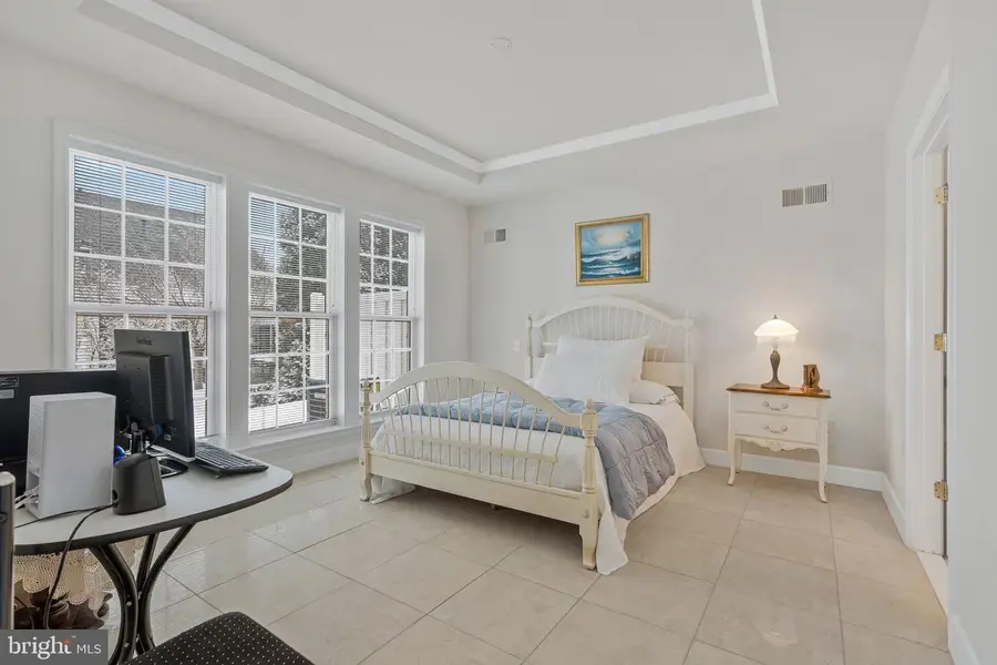 44442 Oakmont Manor Sq, Ashburn, VA 20147 - #2