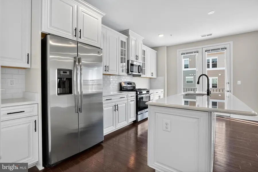 41956 Pickwick Mill Ter, Aldie, VA 20105 - #3