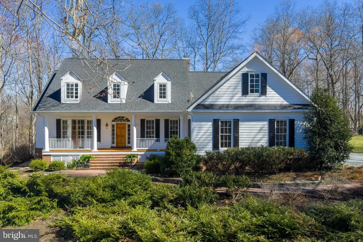 20322 Sommerset Ct, Purcellville, VA 20132 - #1