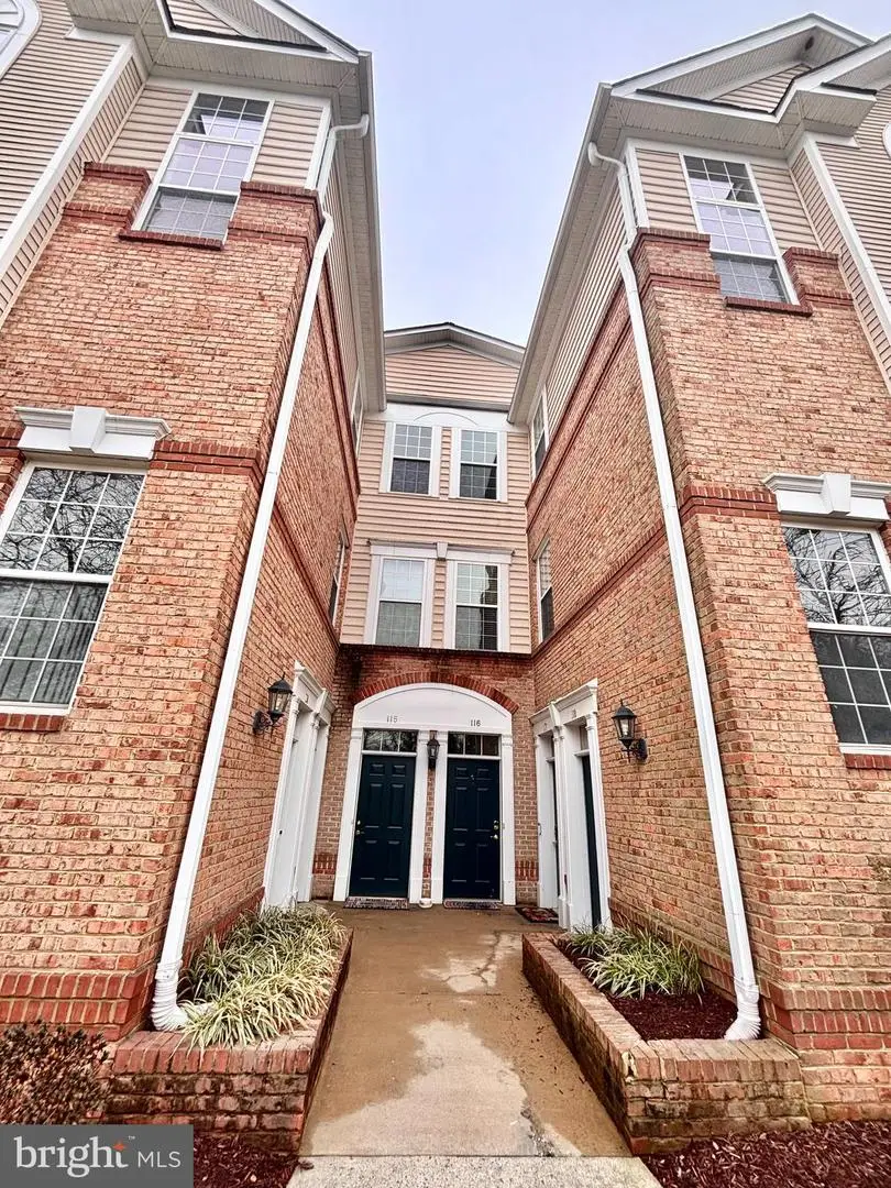 20365 Belmont Park Ter #118, Ashburn, VA 20147 - #3