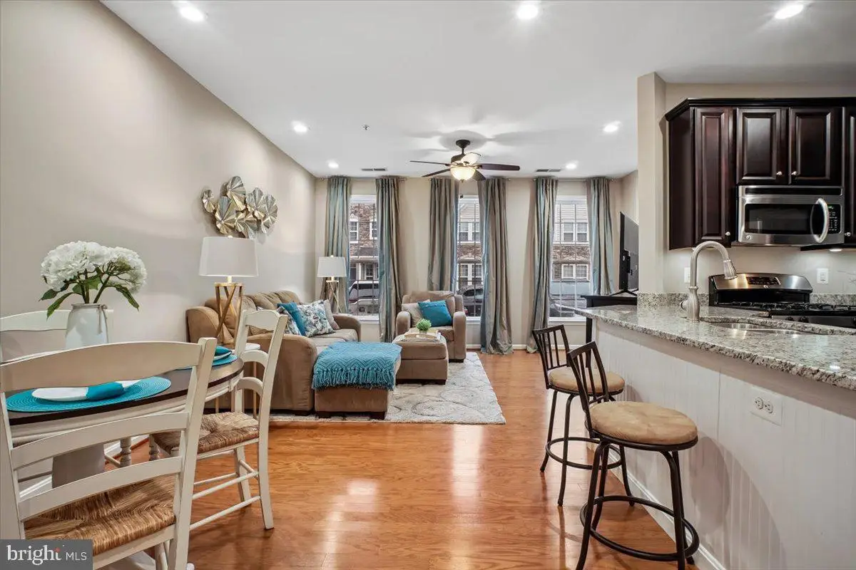 24660 Byrne Meadow Sq, Aldie, VA 20105 - #1