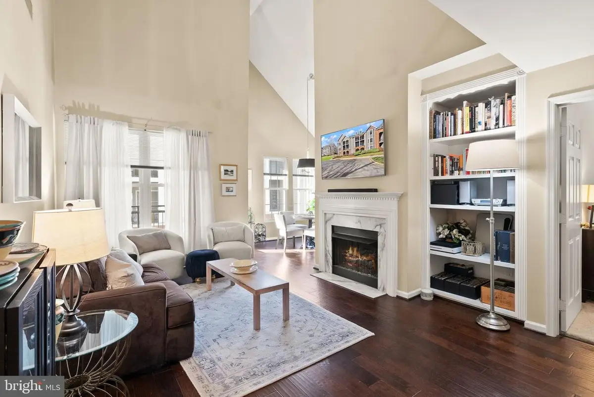 46628 Drysdale Ter #300, Sterling, VA 20165 - #1