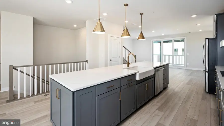 44576 Strabane Ter, Ashburn, VA 20147 - #3