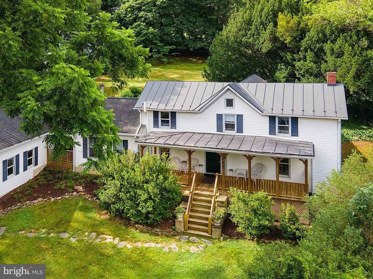35739 Hayman Ln, Round Hill, VA 20141 - #1