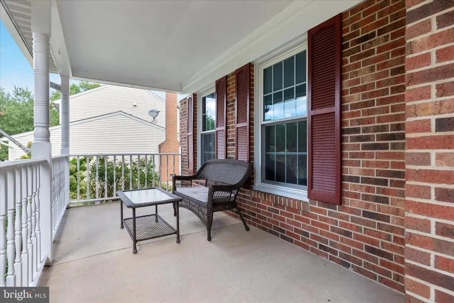 204 Pin Oak Ct, Sterling, VA 20164 - #3