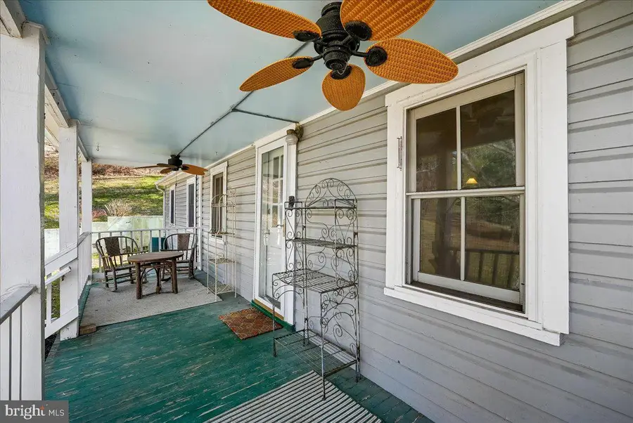 13064 Furnace Mountain Rd, Lovettsville, VA 20180 - #3