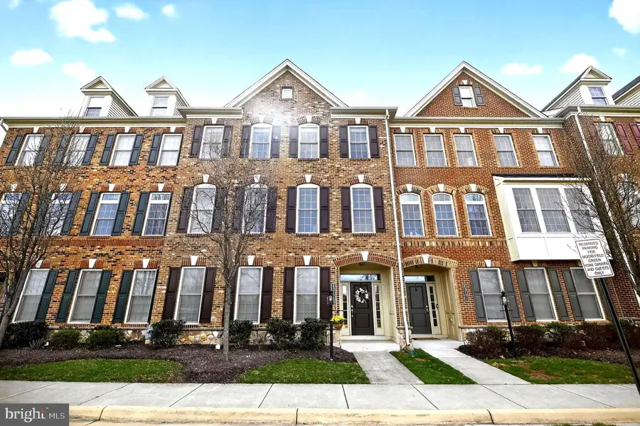 43173 Clarendon Sq, Ashburn, VA 20148 - #2