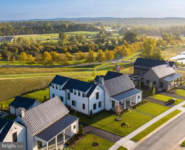 604 Martingale Ridge Dr, MIDDLEBURG, VA 20117