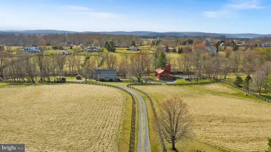 15625 Britenbush Ct, Waterford, VA 20197 - #3