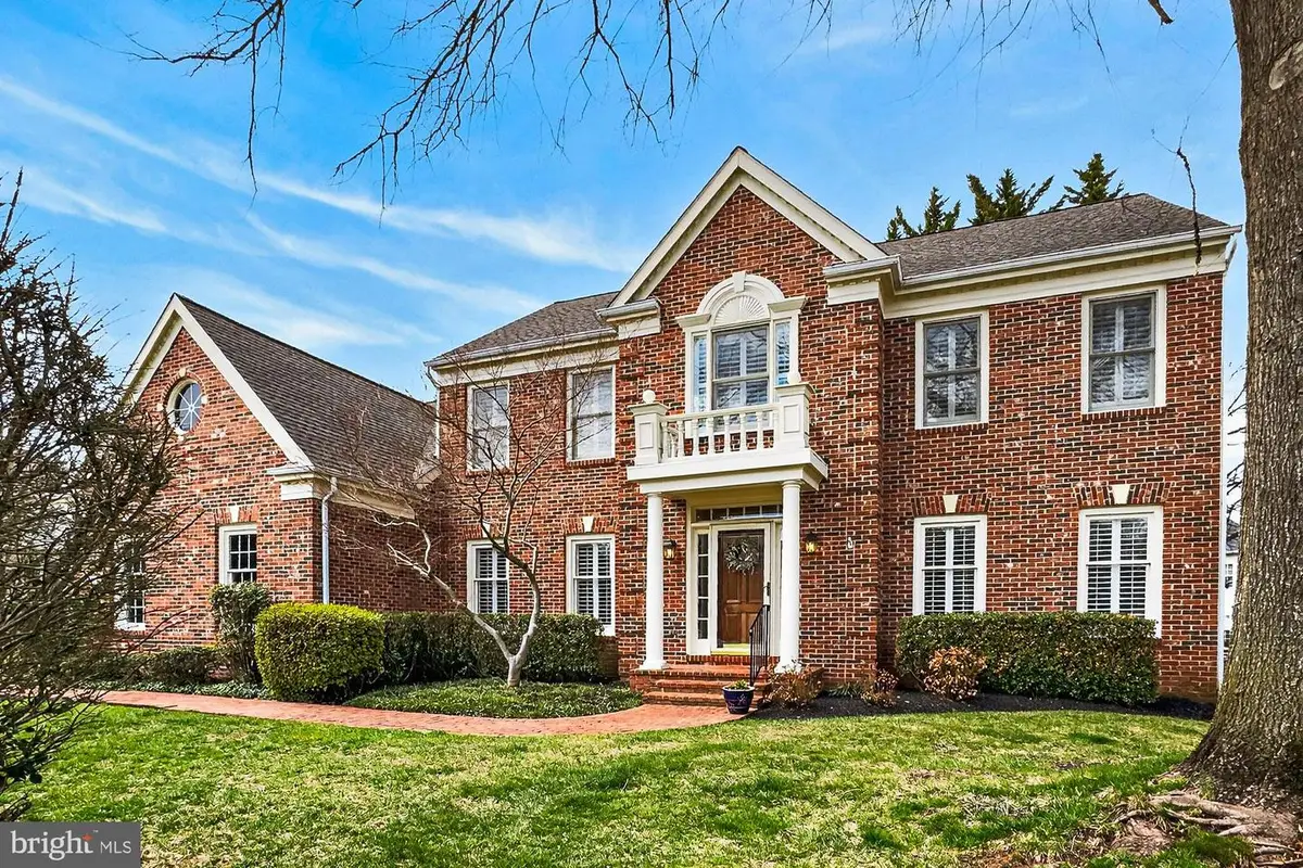 20461 Swan Creek Ct, Sterling, VA 20165 - #1