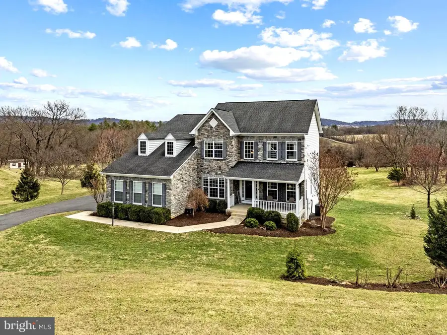 13200 Waterford View Ct, Lovettsville, VA 20180 - #2