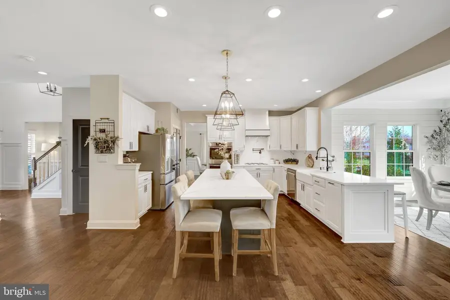 26760 Crusher Dr, Chantilly, VA 20152 - #2