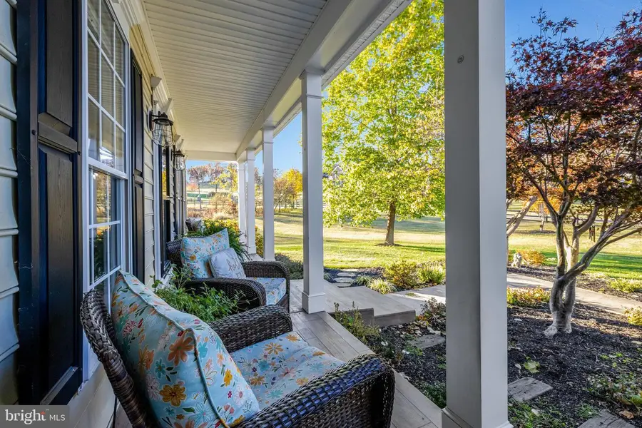 36169 Silcott Meadow Pl, Purcellville, VA 20132 - #2