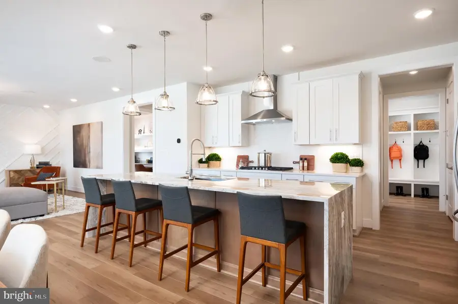 41824 Preston Falls Way, Ashburn, VA 20148 - #2