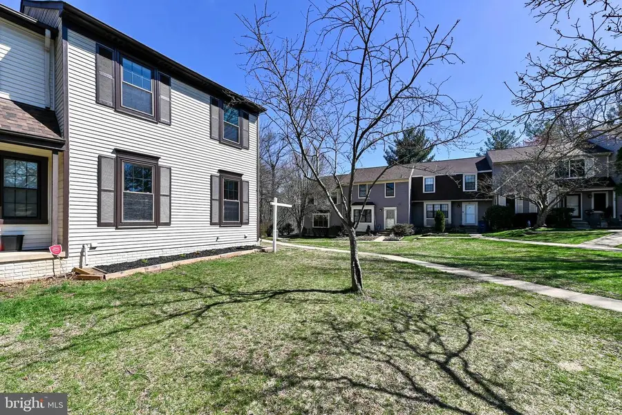 36 Aldridge Ct, Sterling, VA 20165 - #2