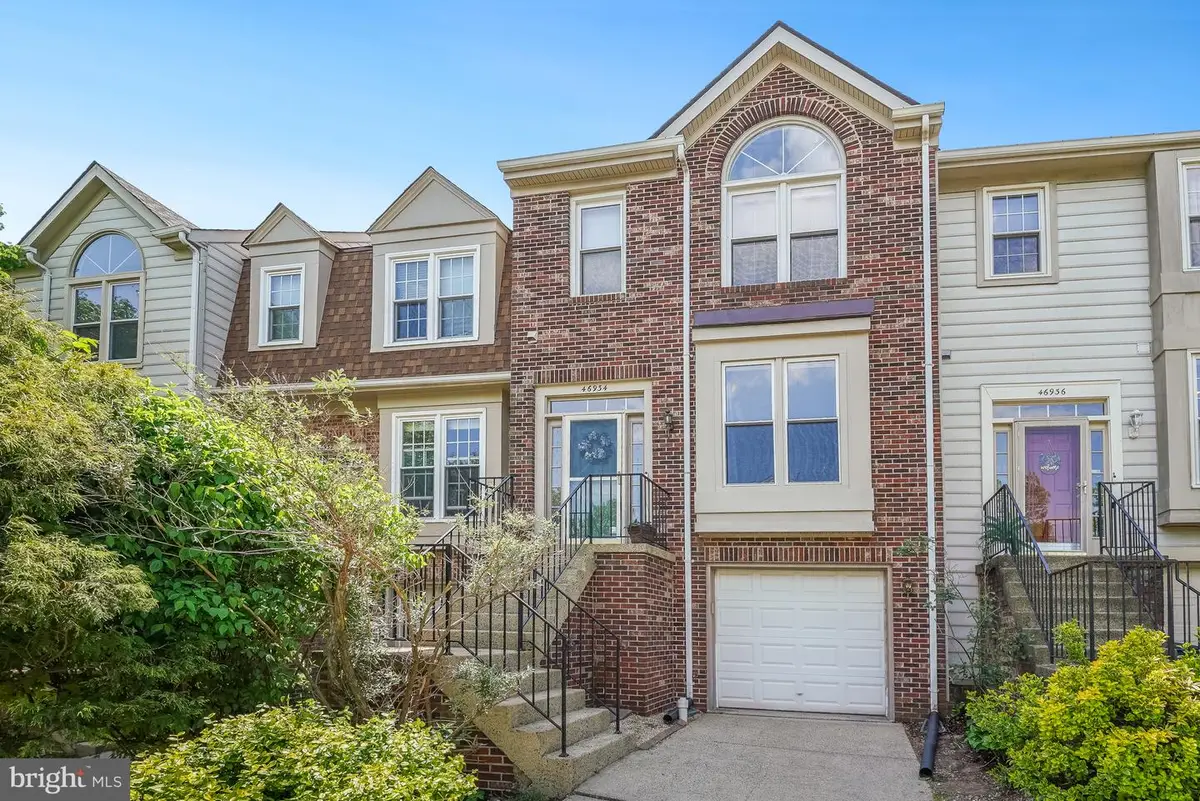 46934 Trumpet Cir, Sterling, VA 20164 - #1