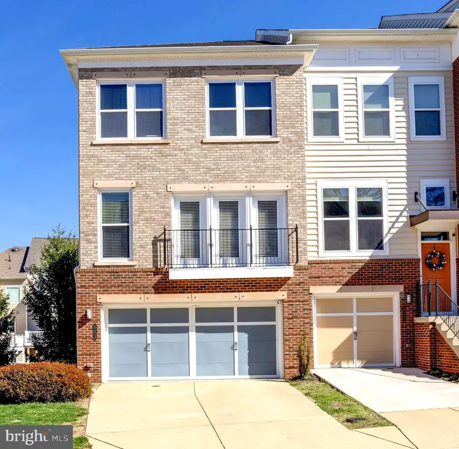 42668 New Dawn Ter, Brambleton, VA 20148 - #3