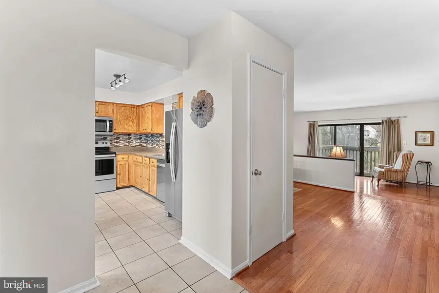 27 Haxall Ct, Sterling, VA 20165 - #3