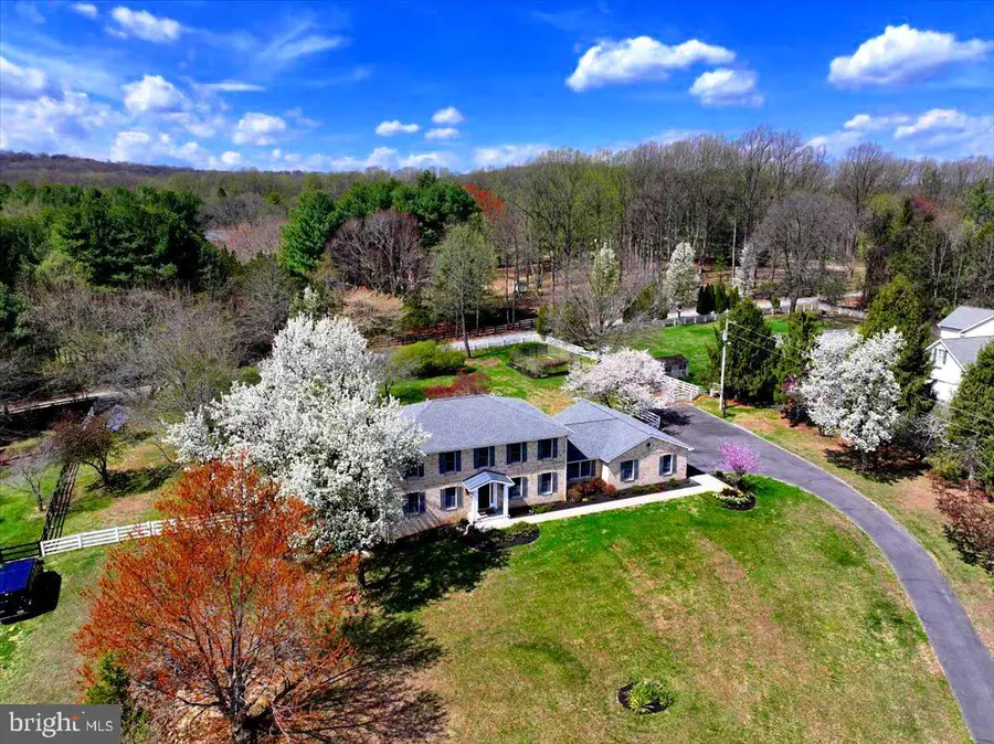 14351 Rosefinch Cir, Leesburg, VA 20176 - #3