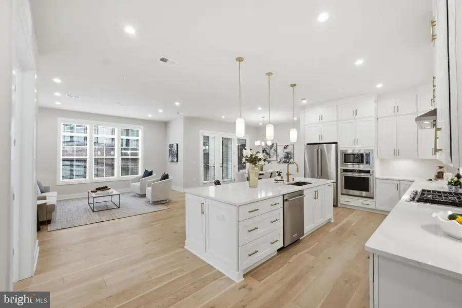 22171 Springside Ter #300, Ashburn, VA 20148 - #2