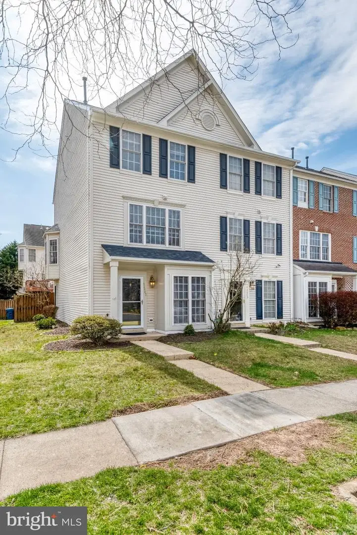 42847 Pilgrim Sq, Chantilly, VA 20152 - #2