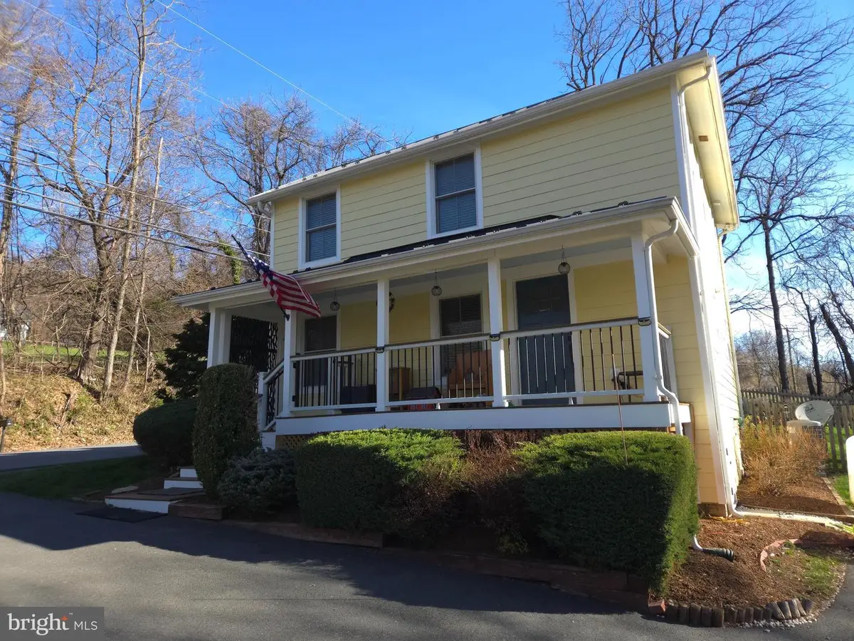 18280 Clayton Hall Rd, Bluemont, VA 20135 - #1