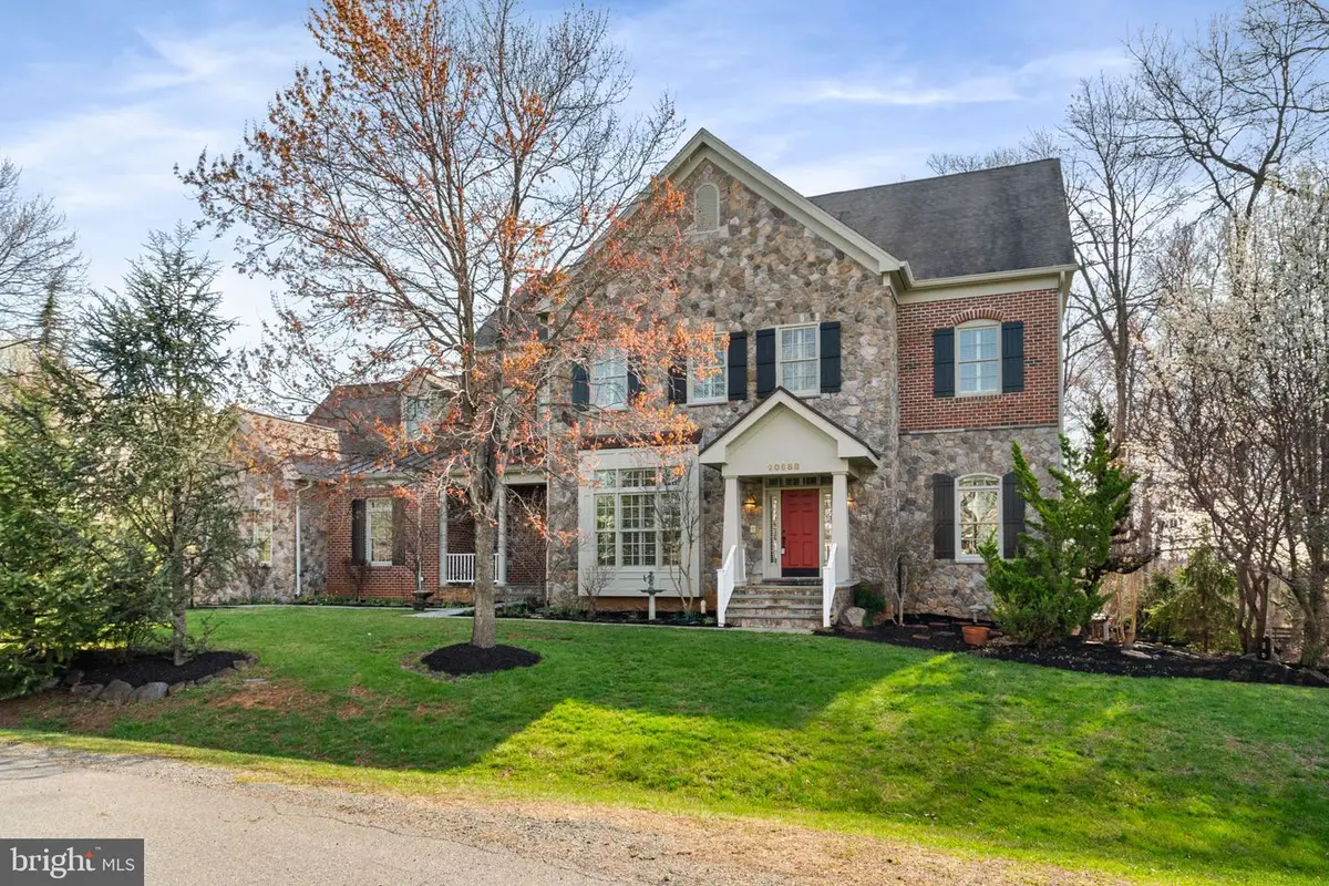 20888 Eckbo Dr, Leesburg, VA 20175 - #1