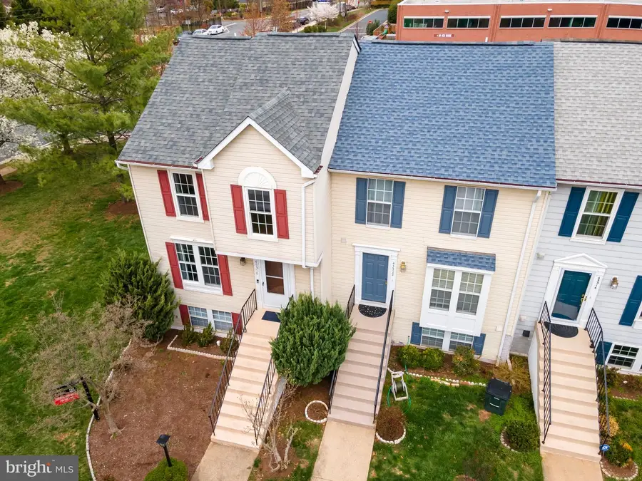 45310 Gable Sq, Sterling, VA 20164 - #2