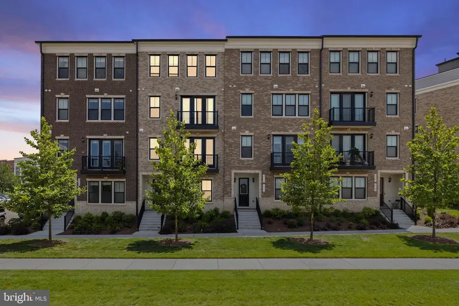 20775 Lamlash Ter, Ashburn, VA 20147 - #2