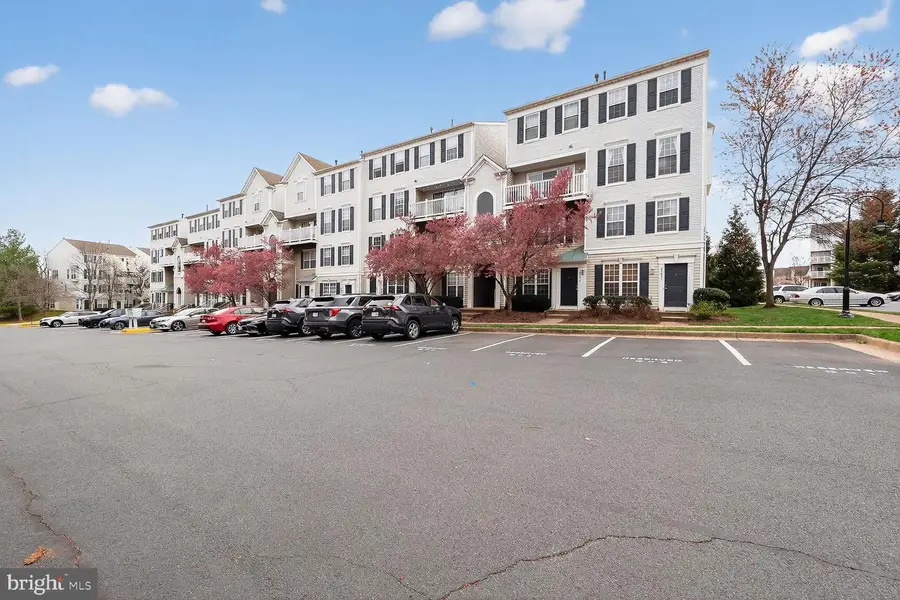 45473 Caboose Ter, Sterling, VA 20166 - #2