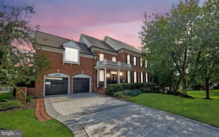 18441 Lanier Island Sq, Leesburg, VA 20176 - #2