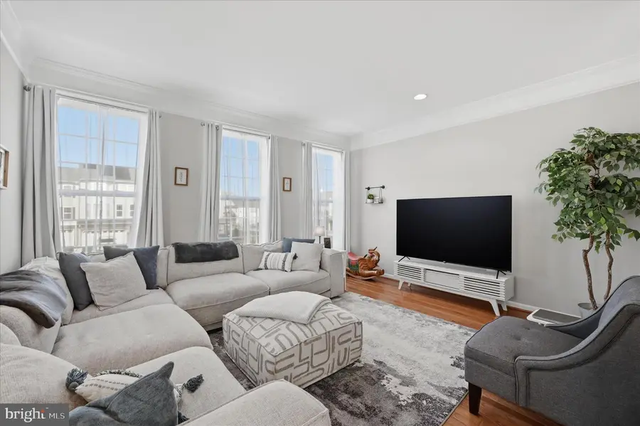 25076 Cypress Mill Ter, Aldie, VA 20105 - #2