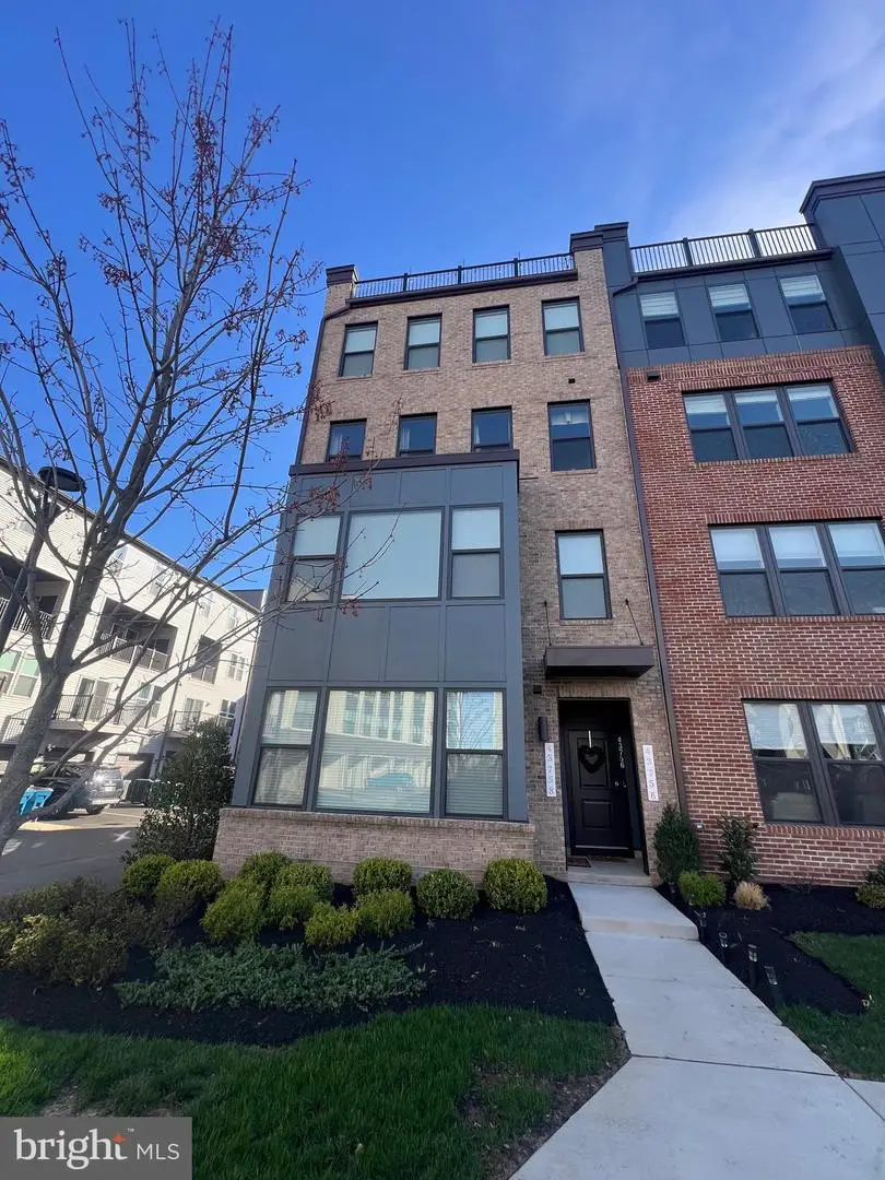 43756 Transit Sq, Ashburn, VA 20147 - #1